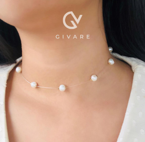 Choker con perlas cultivadas.