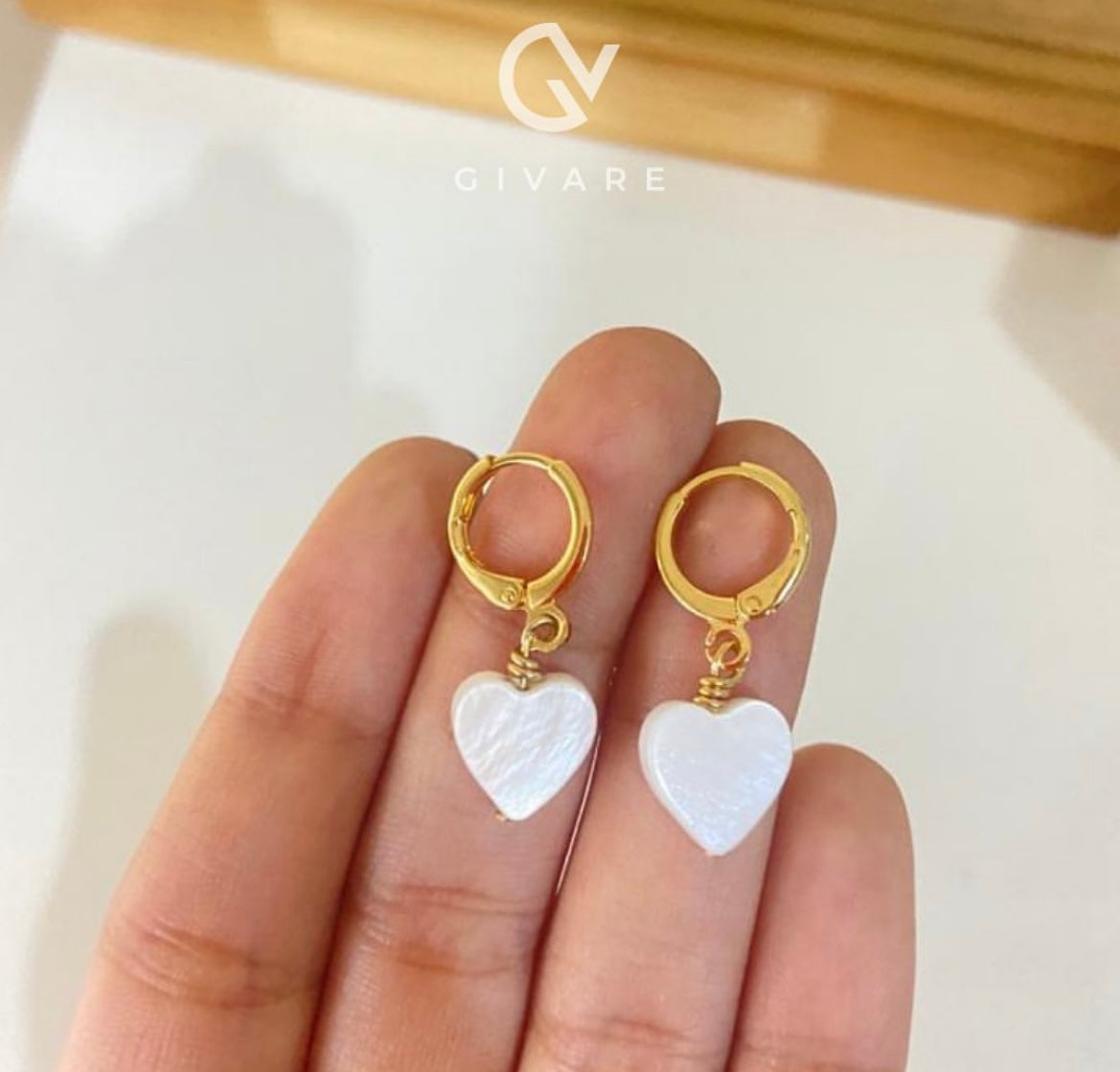 Aretes Corazón de Nácar