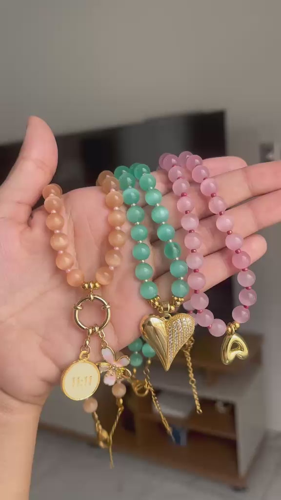 Cargar video: 